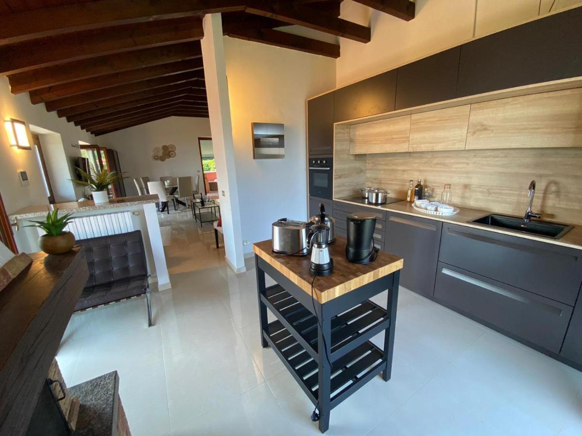 Penthouse Andrea Apartment Мейна Екстериор снимка