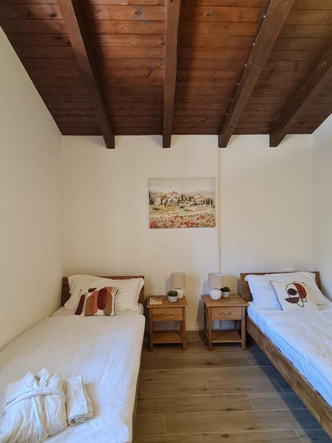 Penthouse Andrea Apartment Мейна Екстериор снимка